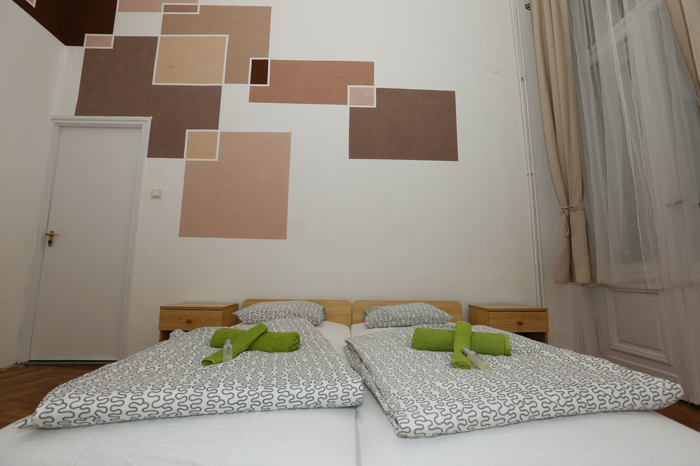 Westend Minihotel Budapest Eksteriør bilde