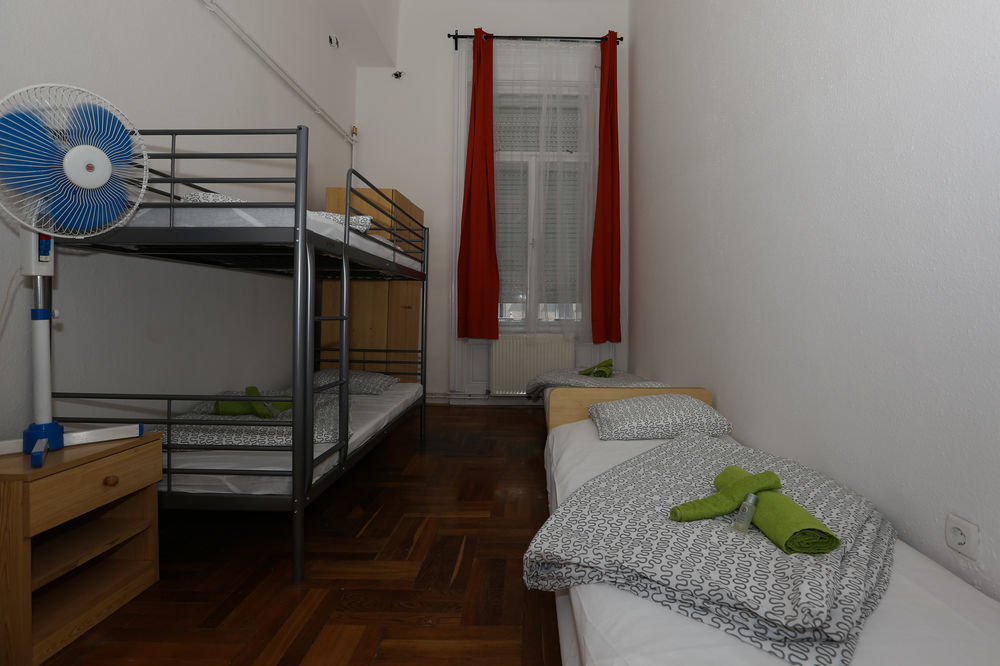 Westend Minihotel Budapest Eksteriør bilde