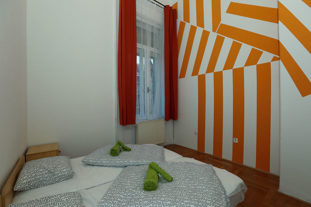 Westend Minihotel Budapest Eksteriør bilde